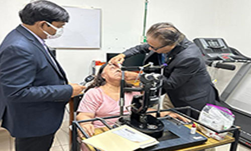 India desarrolla campamento oftalmológico en Petén