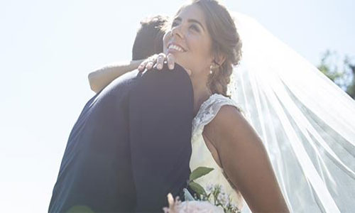 Casarse con hombres feos es la clave para un matrimonio feliz, según estudios